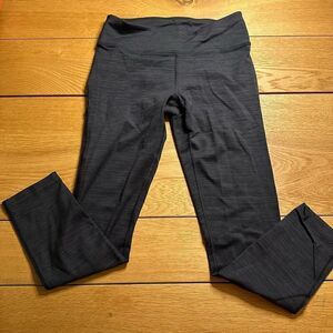 Outdoor voices black and gray leggings small